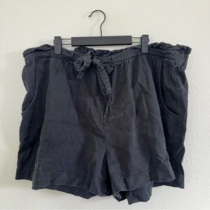 Old Navy Paper Bag Women's Casual Shorts